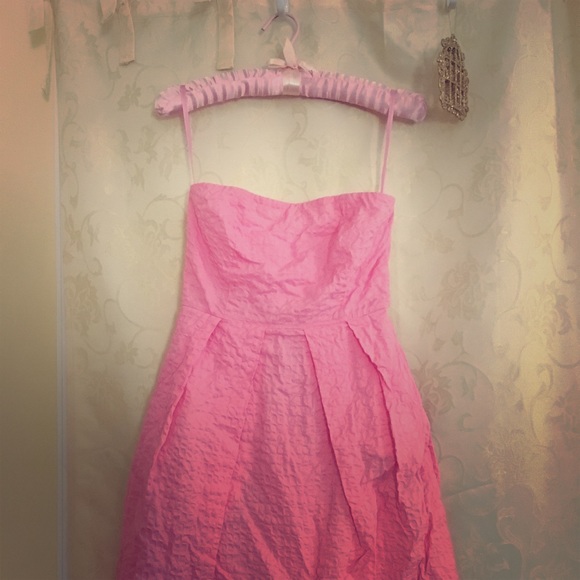J. Crew Dresses & Skirts - J. Crew Strapless Pink Dress